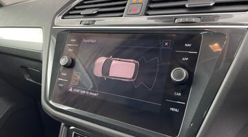 2018 Volkswagen 2.0 TDI SE Navigation DSG Euro 6 5-door (Grey) - Image: 27