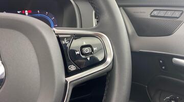 2022 Volvo 2.0 B5 MHEV Plus Auto 4WD Euro 6 5-door (Unlisted) - Image: 25