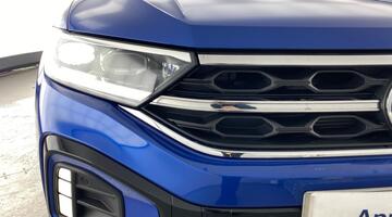 2025 Volkswagen TSI R-Line DSG 2WD Euro 6 2-door (Blue) - Image: 41