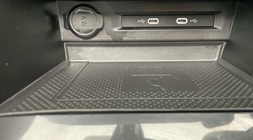 2022 Volkswagen 2.0 TSI R DSG 4Motion Euro 6 5-door (White) - Image: 16