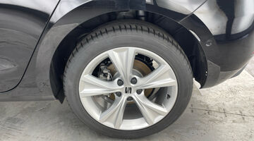 2025 SEAT EHybrid 25.8kWh FR DSG Euro 6 5-door (Black) - Image: 22