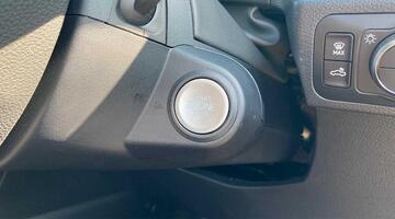 2025 Volkswagen 2.0 TDI Style Auto 4Motion Euro 6 4-door (Red) - Image: 42