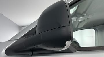 2025 Volkswagen 2.0 TDI 110 Commerce Plus Van (Grey) - Image: 33