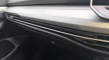 2025 Volkswagen TSI Match Euro 6 5-door (Black) - Image: 31