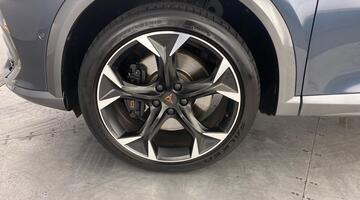 2022 CUPRA 2.0 TSI VZDSG 4-doorive Euro 6 5dr (Grey) - Image: 40