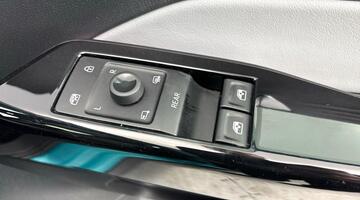 2022 Volkswagen Pro Performance 58kWh Family Auto 5-door (Unlisted) - Image: 20