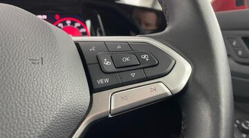 2022 Volkswagen TSI 13kWh Style DSG Euro 6 5-door (Red) - Image: 23