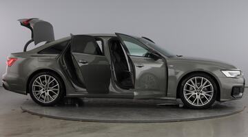 2022 Audi 2.0 TFSI 40 Black Edition S Tronic Euro 6 4-door (Grey) - Image: 10