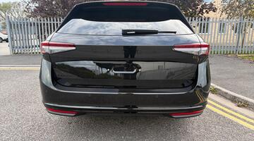 2025 Škoda 2.0 TSI SportLine DSG Euro 6 5-door (Black) - Image: 12