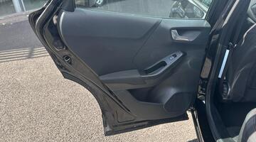 2022 Ford 1.0T EcoBoost MHEV ST-Line DCT Euro 6 5-door (Black) - Image: 17