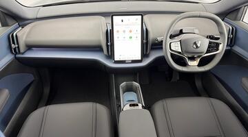 2025 Volvo Single Motor Extended Range 69kWh Plus Auto 5-door (Black) - Image: 8