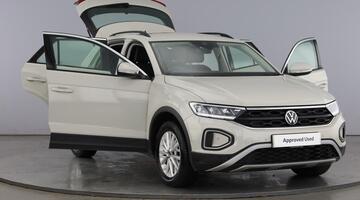 2022 Volkswagen 1.0 TSI Life Euro 6 5-door (Grey) - Image: 9