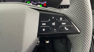 2025 Audi 100kWh S line Auto quattro 5-door (Black) - Image: 23