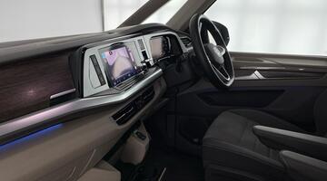 2025 Volkswagen 2.0 TDI Style Long MPV DSG Euro 6 5-door (Grey) - Image: 2