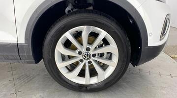 2024 Volkswagen TSI Match DSG Euro 6 5-door (White) - Image: 5