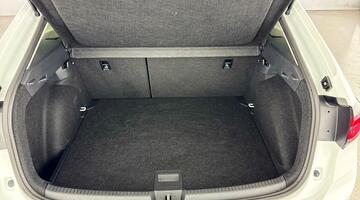 2025 Volkswagen 1.0 TSI Match DSG Euro 6 5-door (White) - Image: 26