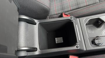 2025 Volkswagen 2.0 TSI GTI DSG Euro 6 5-door (White) - Image: 29