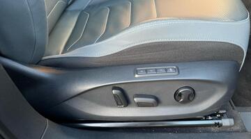 2025 CUPRA 77kWh VZ2 SUV Coupe Auto 4-doorive 5dr (Unlisted) - Image: 25