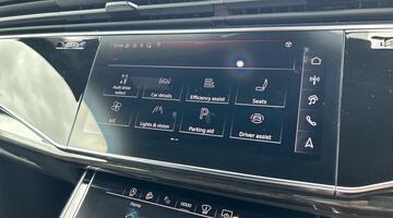 2025 Audi 4.0 TFSI V8 Black Edition Tiptronic quattro Euro 6 5-door (White) - Image: 34