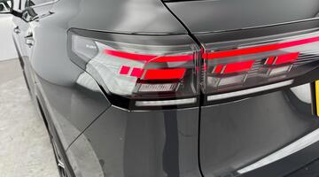 2024 Volkswagen 2.0 TDI R-Line DSG Euro 6 5-door (Grey) - Image: 34