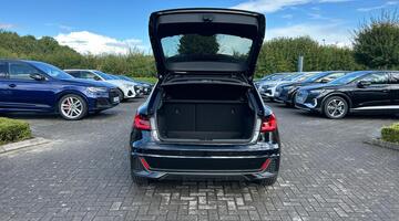 2025 Audi 1.0 TFSI 30 S line Sportback S Tronic Euro 6 5-door (Black) - Image: 19