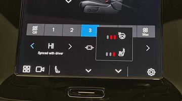 2025 Volvo 2.0 B4 MHEV Ultra Bright DCT Auto Euro 6 5-door (Black) - Image: 40