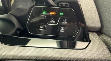 2023 Volkswagen 2.0 TDI R-Line DSG Euro 6 5-door (Grey) - Image: 21