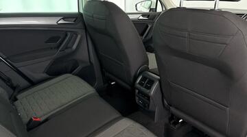 2020 Volkswagen TSI Life DSG Euro 6 5-door (White) - Image: 26