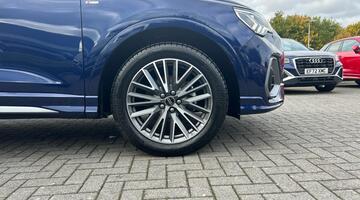 2025 Audi TFSI CoD 35 S line S Tronic Euro 6 5-door (Blue) - Image: 5