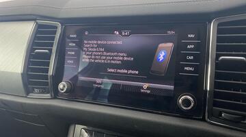 2022 Škoda TSI ACT SE Drive Euro 6 5-door (7 Seat) (White) - Image: 14