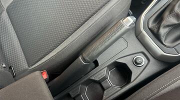 2024 Volkswagen 1.0 TSI Life DSG Euro 6 5-door (Black) - Image: 48