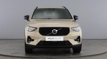 2025 Volvo 2.0 B3 MHEV Plus DCT Auto Euro 6 5-door (Brown) - Image: 14