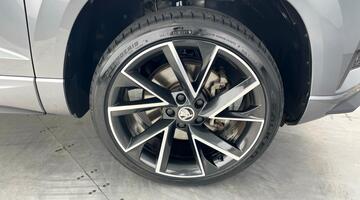 2023 Škoda TSI ACT SportLine Euro 6 5-door (Grey) - Image: 5