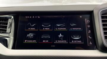 2025 Audi TFSI 35 Black Edition Sportback S Tronic Euro 6 5-door (Red) - Image: 18