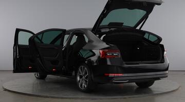 2023 Škoda 2.0 TDI SportLine Plus DSG Euro 6 5-door (Black) - Image: 12