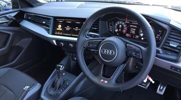 2025 Audi 1.0 TFSI 30 S line Sportback S Tronic Euro 6 5-door (Black) - Image: 6