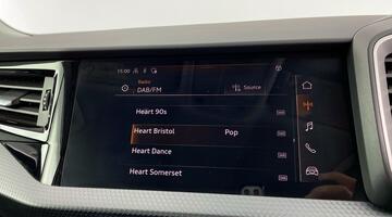 2022 Audi 1.0 TFSI 25 Sport Sportback Euro 6 5-door (White) - Image: 15