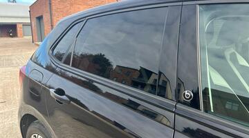 2020 Volkswagen 1.0 EVO beats Euro 6 5-door (Black) - Image: 15