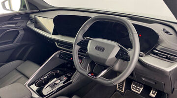 2025 Audi 2.0 TDI Launch Edition Sportback S Tronic quattro Euro 6 5-door (Green) - Image: 6