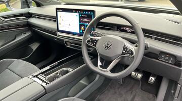 2025 Volkswagen Pro 77kWh Match Plus Fastback Auto 5-door (Grey) - Image: 6