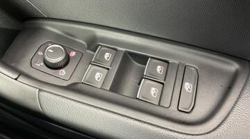 2025 Audi 1.0 TFSI 25 Black Edition Sportback S Tronic Euro 6 5-door (Grey) - Image: 19