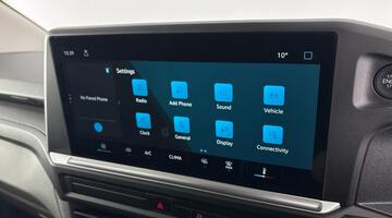 2025 Volkswagen 2.0 TDI T28 Commerce Plus FWD SWB Euro 6 5-door (White) - Image: 18