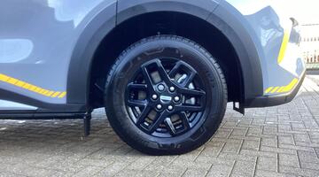 2025 Ford 2.0 320 EcoBlue Trail LH1 Euro 6 5-door (Grey) - Image: 5