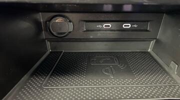 2022 Volkswagen TSI R-Line DSG Euro 6 5-door (Black) - Image: 12