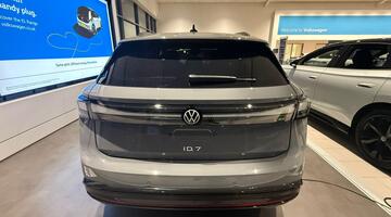 2025 Volkswagen Pro 77kWh Match Plus Tourer Auto 5-door (Grey) - Image: 5