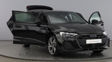 2025 Audi TFSI 35 Black Edition S Tronic Euro 6 4-door (Black) - Image: 9