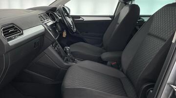 2018 Volkswagen 2.0 TDI SE Navigation DSG Euro 6 5-door (Grey) - Image: 39
