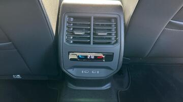 2025 CUPRA ETSI Shadow Edition DSG Euro 6 5-door (Blue) - Image: 18