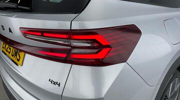 2025 Škoda 2.0 TDI SportLine DSG 4WD Euro 6 5-door (7 Seat) (Silver) - Image: 32