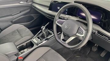 2024 Volkswagen TSI Style Euro 6 5-door (Black) - Image: 6